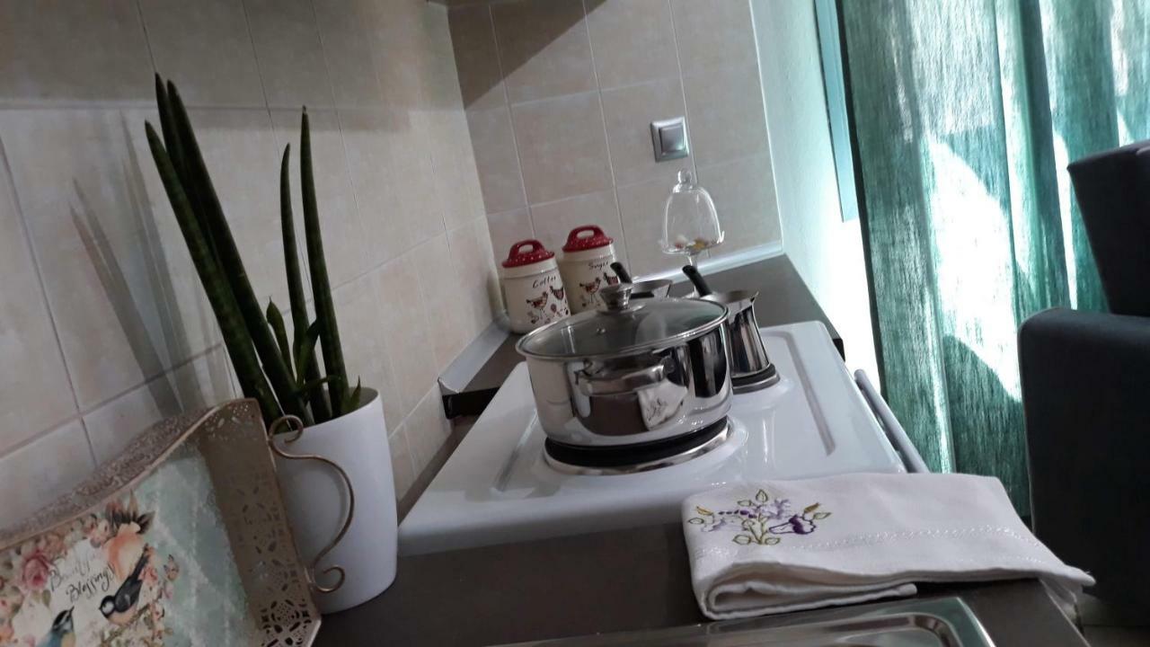 Traveller'S Nest Apartment Xanthi Exterior photo